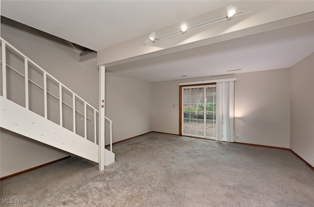 Tuscarawas Park Condo - Residential