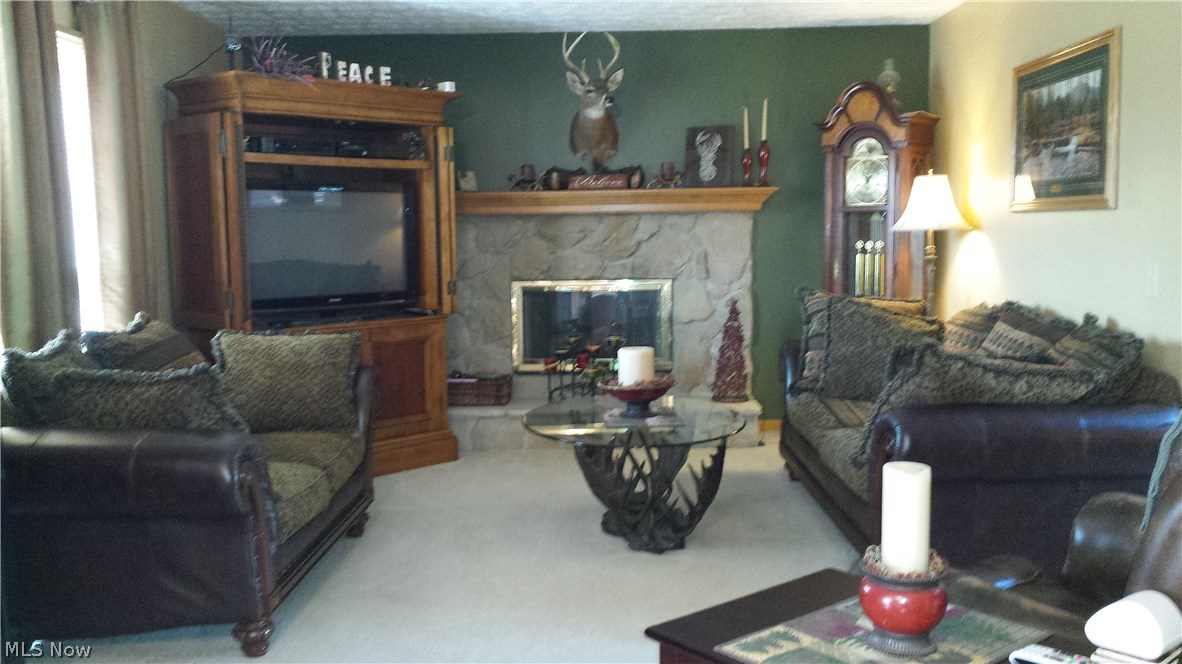 Hidden Knolls - Residential