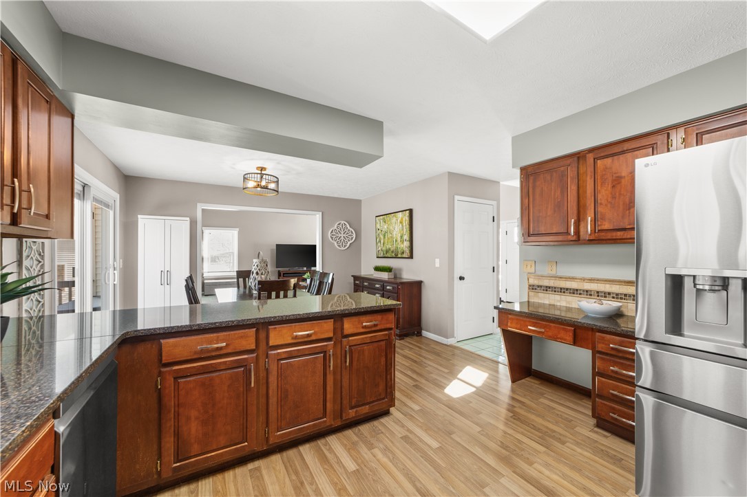 Johnnycake Ridge Estate Sub - Residential