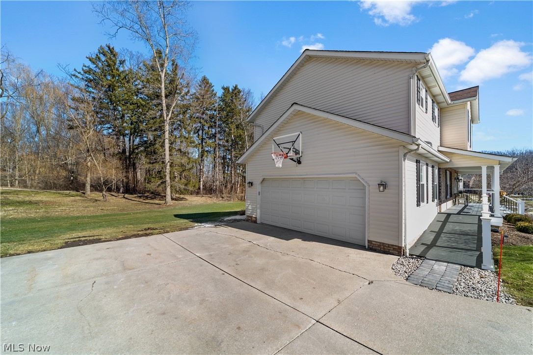 Johnnycake Ridge Estate Sub - Residential