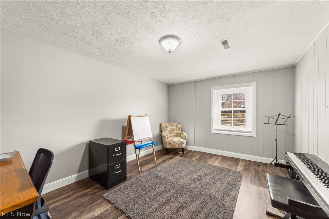 Johnnycake Ridge Estate Sub - Residential