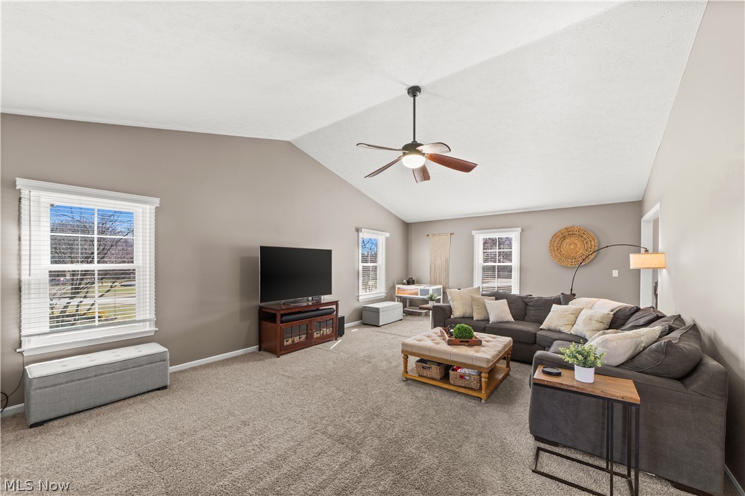 Johnnycake Ridge Estate Sub - Residential