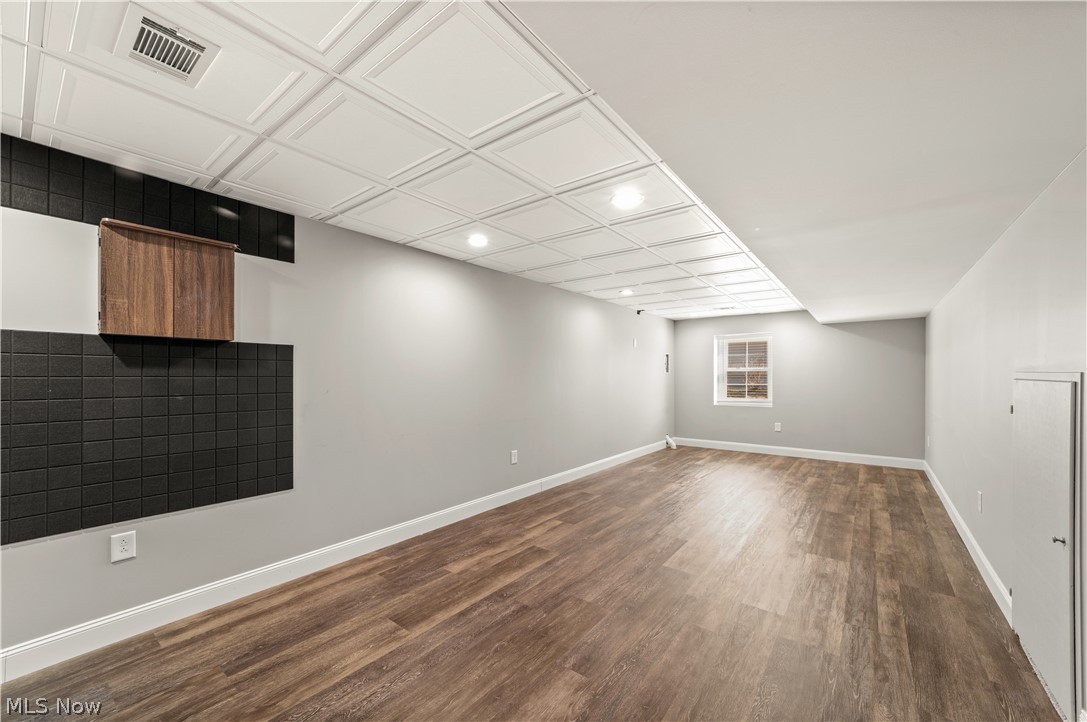 Johnnycake Ridge Estate Sub - Residential