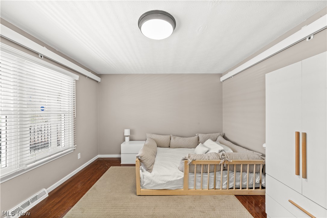 Johnnycake Ridge Estate Sub - Residential