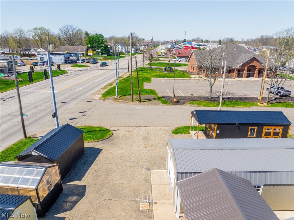 4202 E Lincoln Way