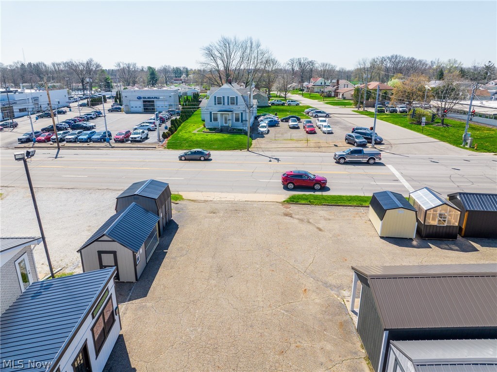 4202 E Lincoln Way