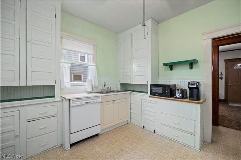 Tiny photo for 1820 E 32nd Street, Lorain, OH 44055 (MLS # 5191489)