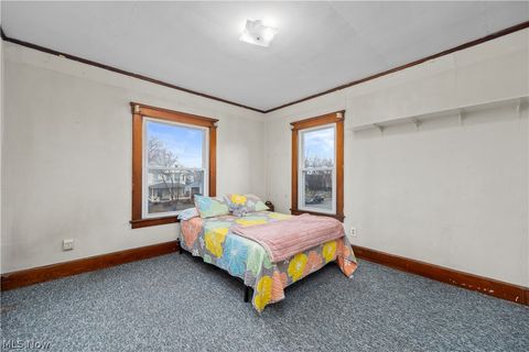 Tiny photo for 1820 E 32nd Street, Lorain, OH 44055 (MLS # 5191489)