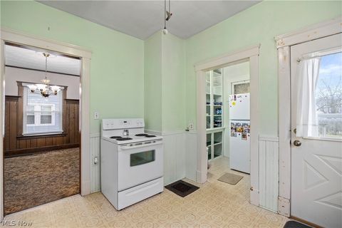 Tiny photo for 1820 E 32nd Street, Lorain, OH 44055 (MLS # 5191489)