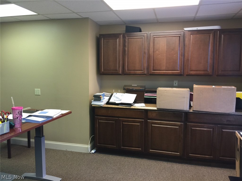 Independence 02 - Commercial Lease