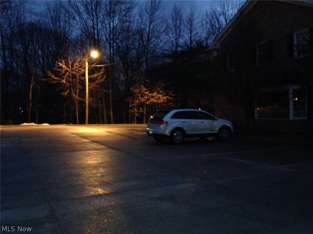 Independence 02 - Commercial Lease