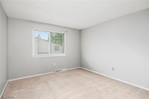 Tiny photo for 11856 Harbour Light Drive, North Royalton, OH 44133 (MLS # 5255782)