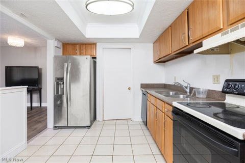 Tiny photo for 11856 Harbour Light Drive, North Royalton, OH 44133 (MLS # 5255782)