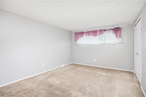 Tiny photo for 11856 Harbour Light Drive, North Royalton, OH 44133 (MLS # 5255782)
