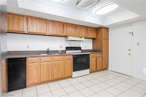 Tiny photo for 11856 Harbour Light Drive, North Royalton, OH 44133 (MLS # 5255782)