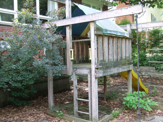 North Portage Path Condo - Residential