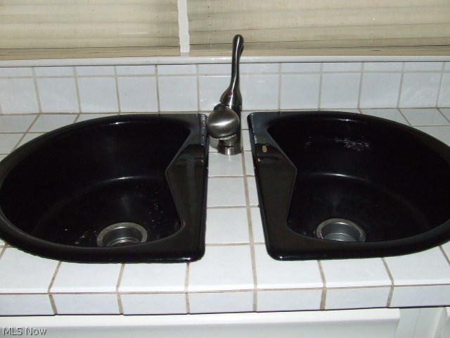 North Portage Path Condo - Residential