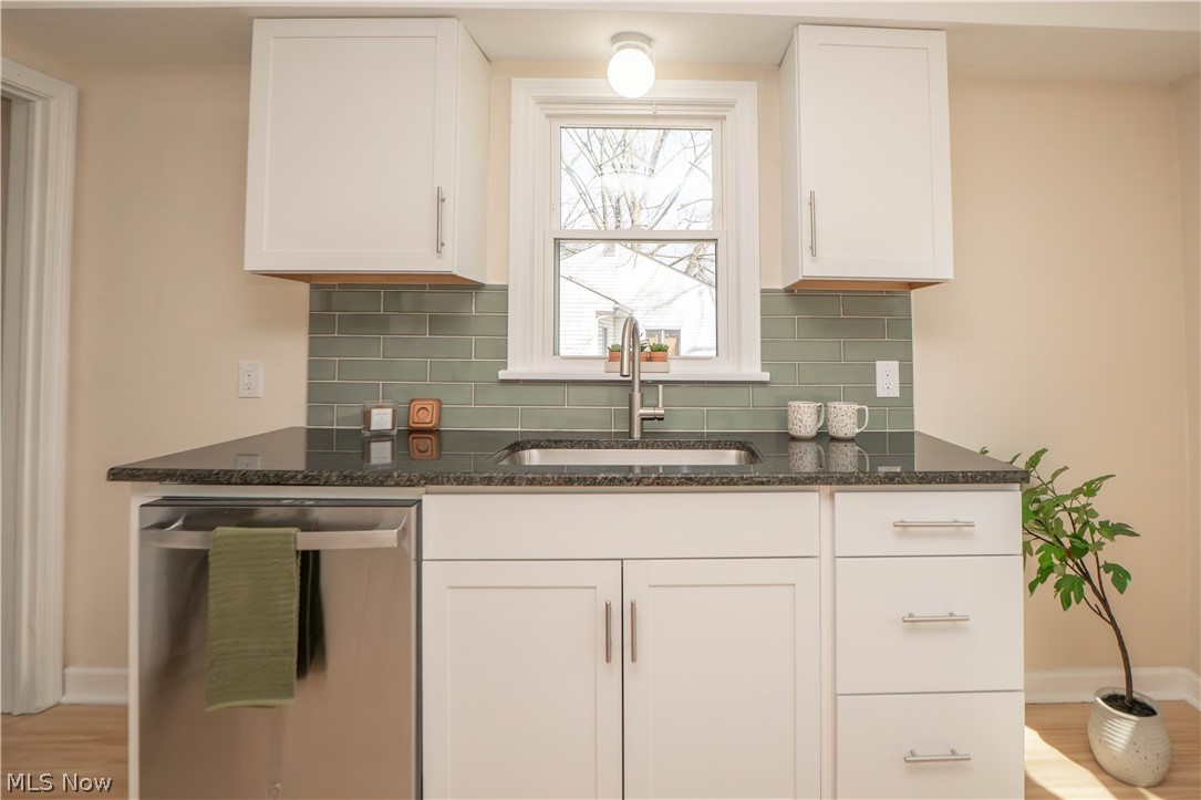 Prop River View - Residential