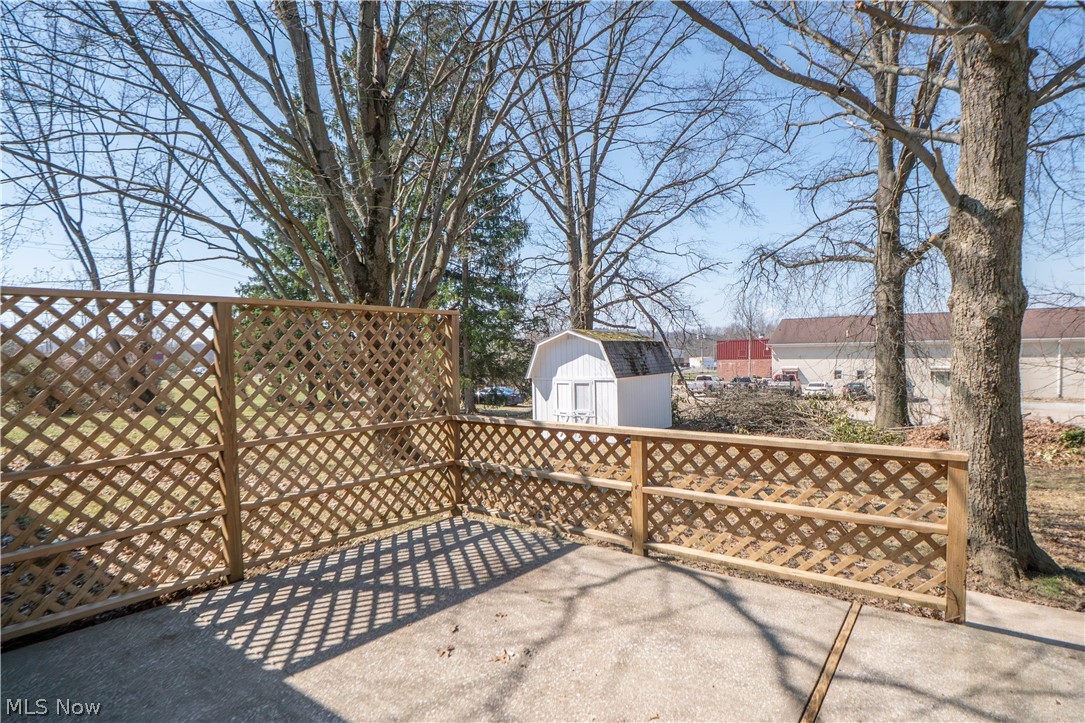 Prop River View - Residential