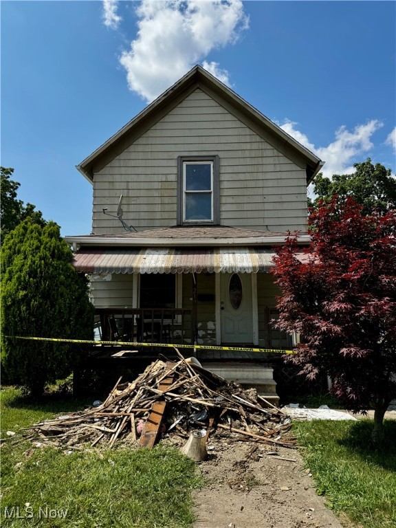 4-bed, 1-bath home with fire damage, ready for renovation. Features a first-floor bedroom, laundry, and full bath, plus 3 bedrooms upstairs. New sewer line and sump pump (2025) already installed. Previously rented for $1,300/month—great income potential after repairs. Sold AS-IS. Cash or rehab loans only.