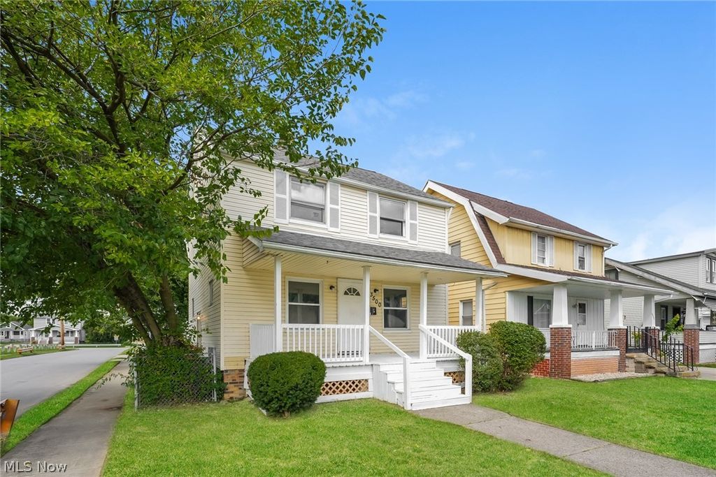 Photo of 3500 W 95th Street, Cleveland, OH 44102 (MLS # 5203581)