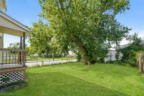 Tiny photo for 3500 W 95th Street, Cleveland, OH 44102 (MLS # 5203581)