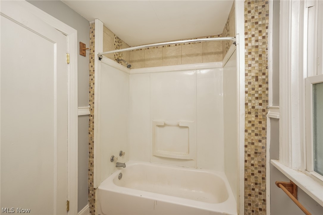 West 95th Street Sub/E R Cowin - Residential