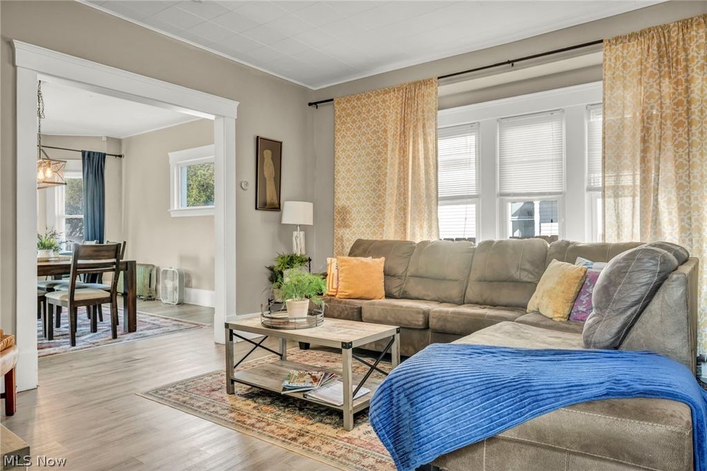 Photo of 6011 Ellen Avenue, Cleveland, OH 44102 (MLS # 5203457)