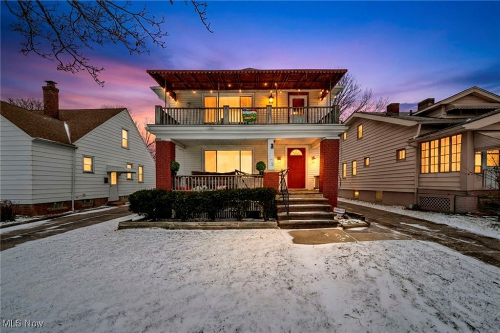 Photo of 3843 W 136th Street, Cleveland, OH 44111 (MLS # 5181373)