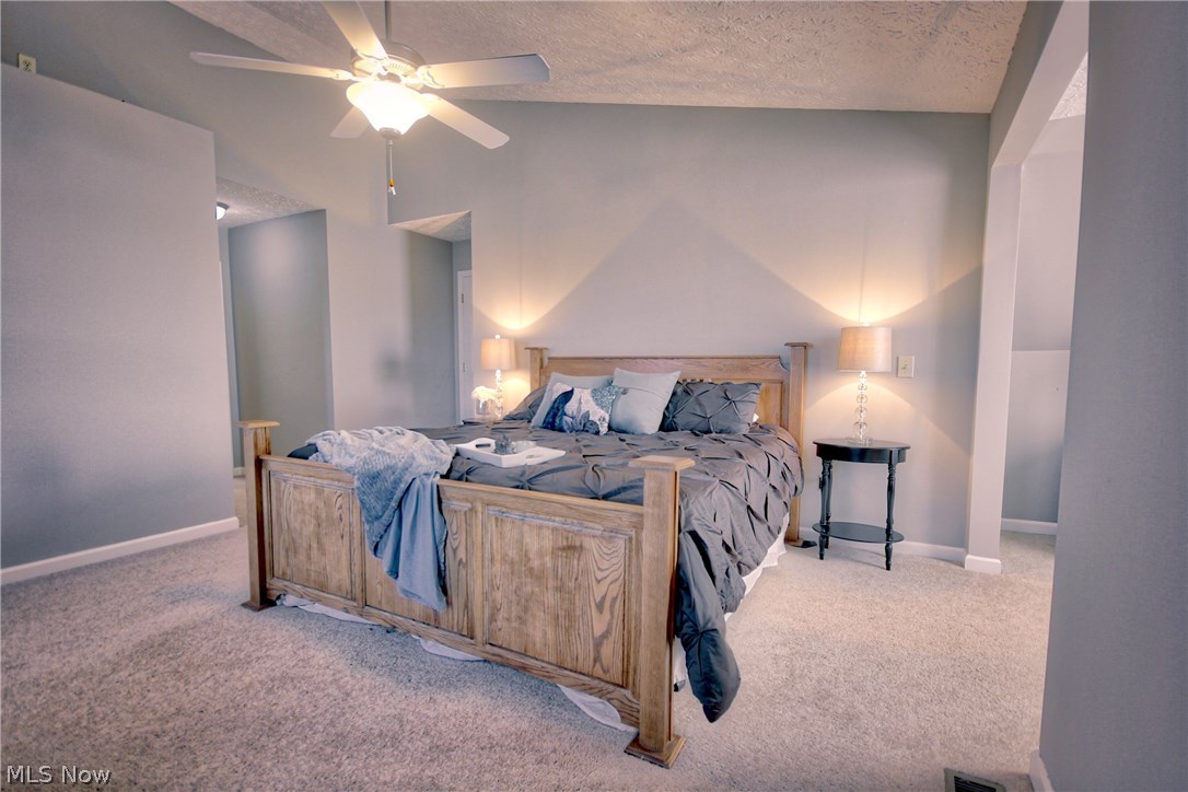 Lakes/Green 01 - Residential