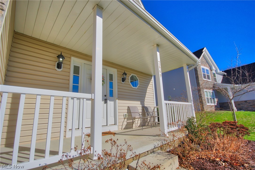 Lakes/Green 01 - Residential