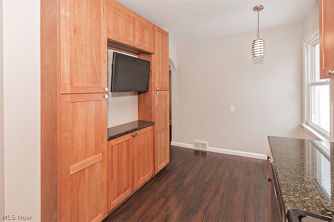 Enterprise Realty Companys Al - Residential Lease