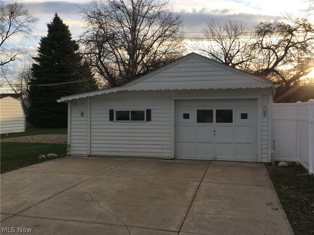 Enterprise Realty Companys Al - Residential Lease