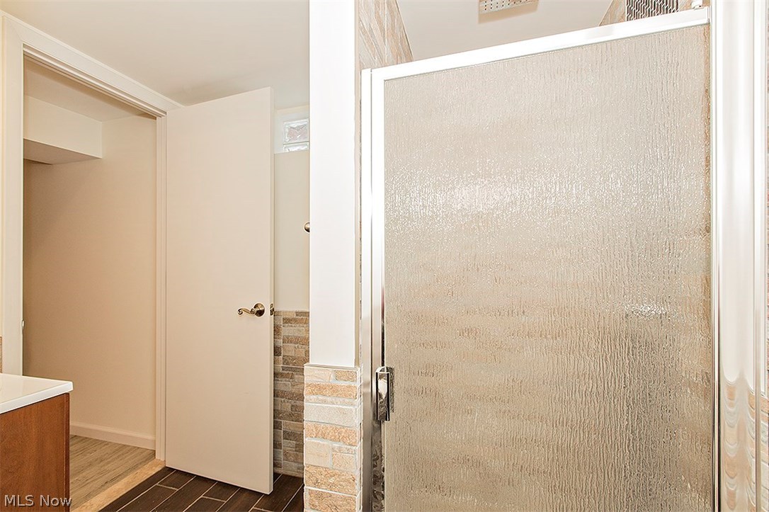 Enterprise Realty Companys Al - Residential Lease