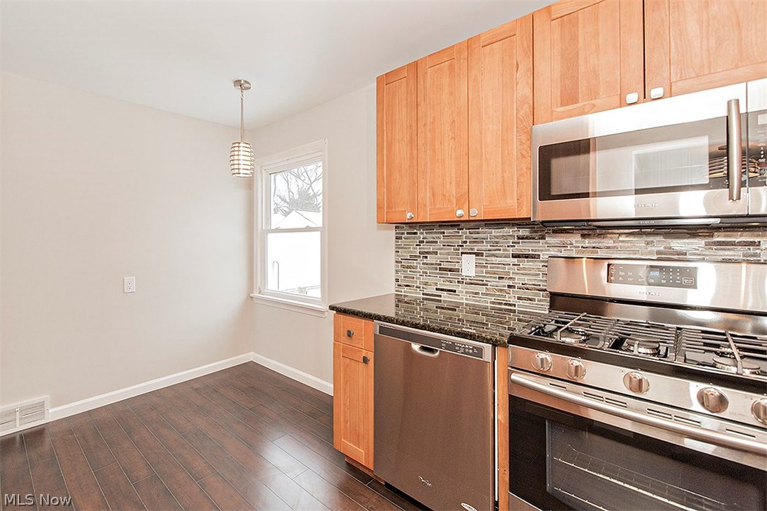 Enterprise Realty Companys Al - Residential Lease