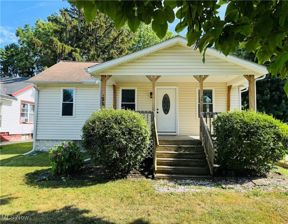 Affordable 2-Bedroom Ranch with Tons of Potential! This cozy 2-bedroom ranch offers a fantastic opportunity for buyers looking to add their personal touch. The full basement features plenty of room for storage and a new hot water tank. The spacious back yard features a privacy fence and room to relax & enjoy. All appliances stay.