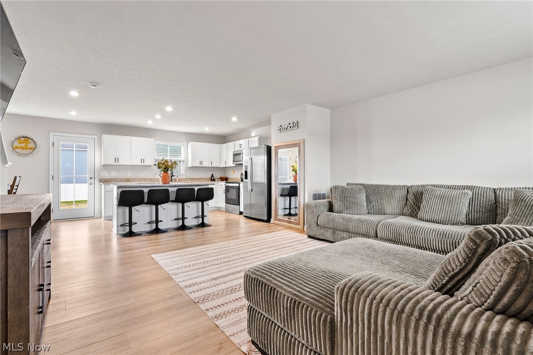 218 Leather Leaf Drive