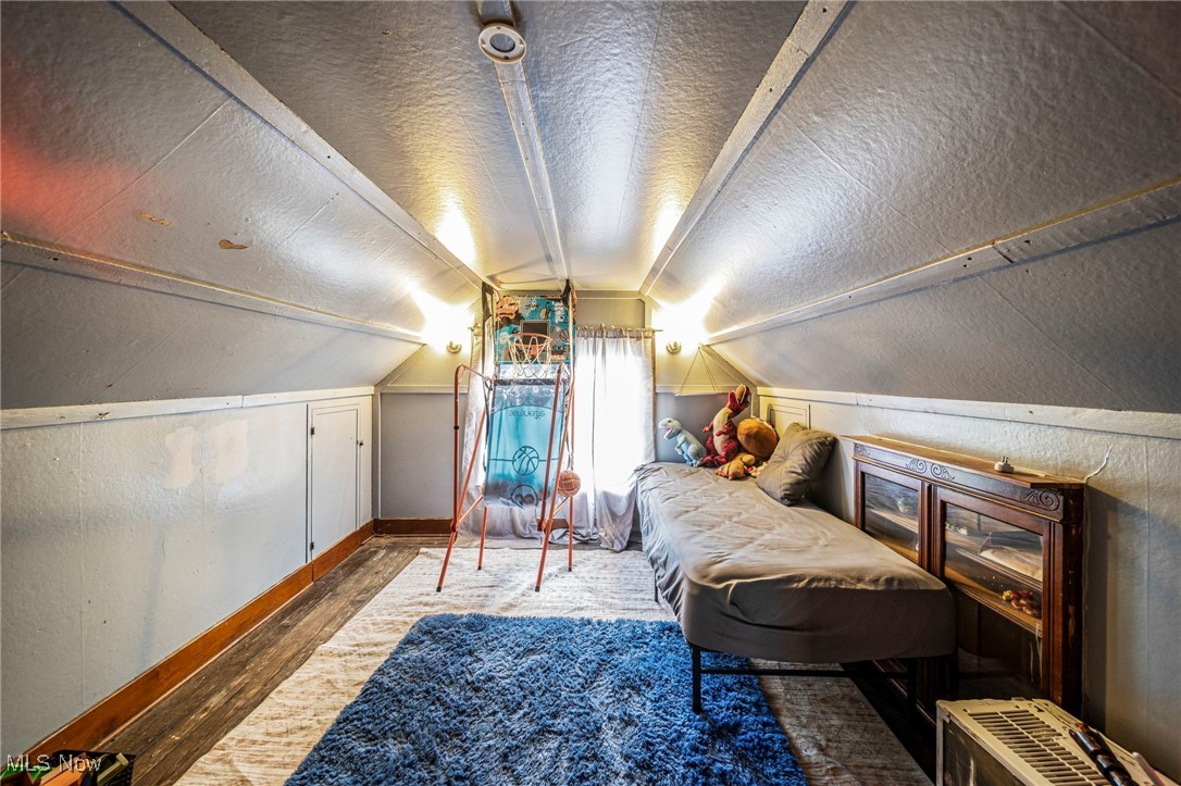 D E Kelleys - Residential