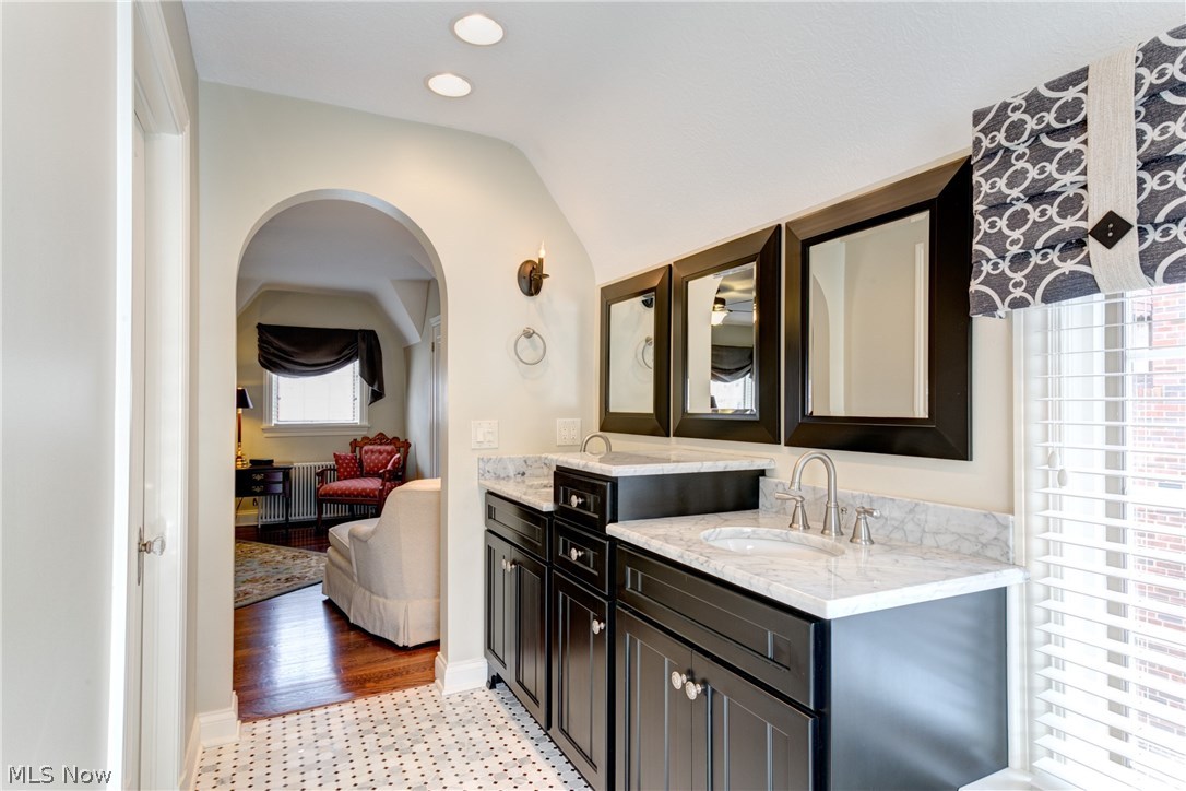 Ridgewood - Residential