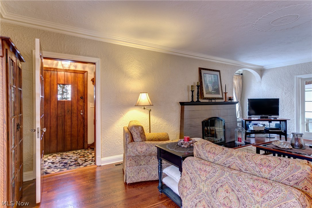 Ridgewood - Residential