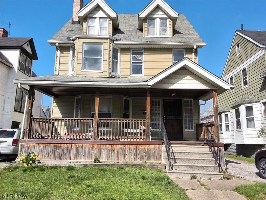 4 bedroom with loft 1 full bath near University Hospitals  and Case  Western Reserve. Great opportunity for investors! Some Updates. Get it while you can!!! Sold as is Buyer to assume any City of East Cleveland Violations