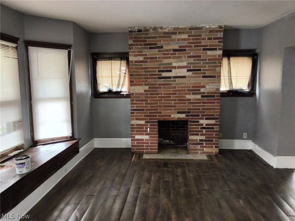 Photo of 1653 Elberon Avenue, East Cleveland, OH 44112 (MLS # 5201812)