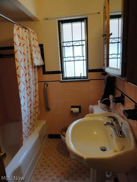 Broadview Road Sub/W T Mallos - Residential