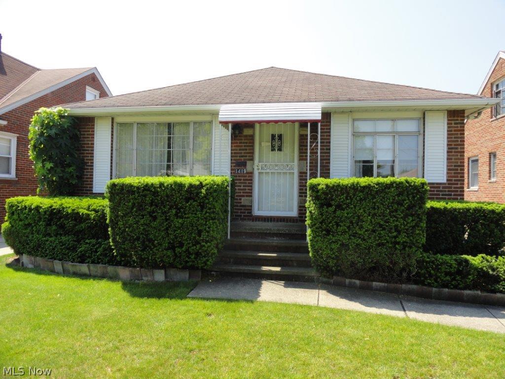 Broadview Road Sub/W T Mallos - Residential