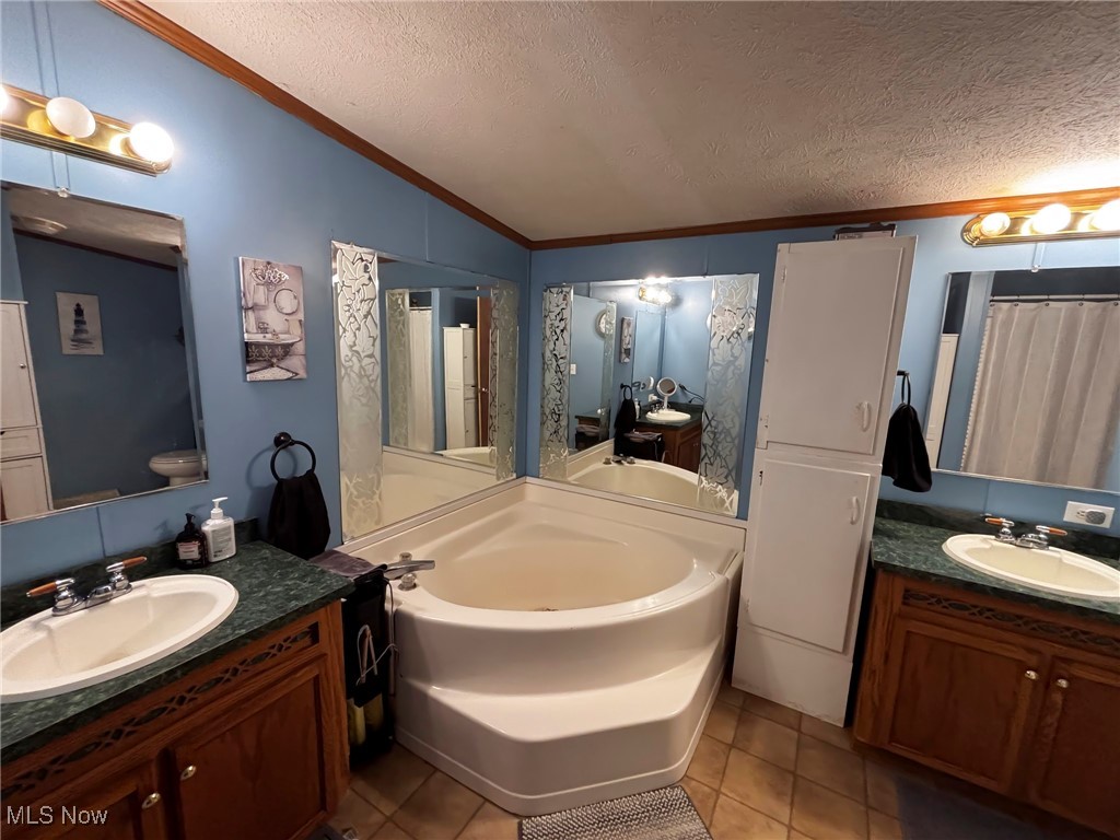 Lakeview - Residential