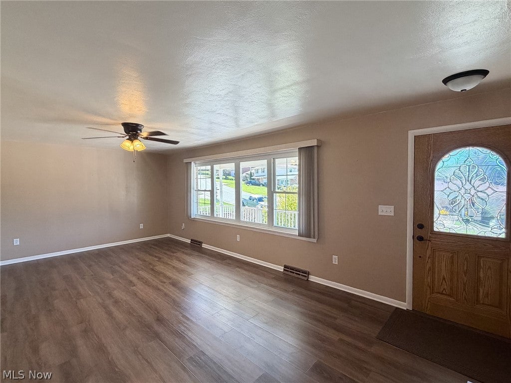 400 Terri Avenue