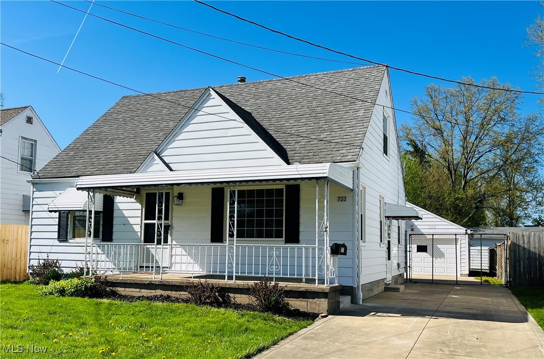 723 Roosevelt Avenue, Cuyahoga Falls, Ohio image 2