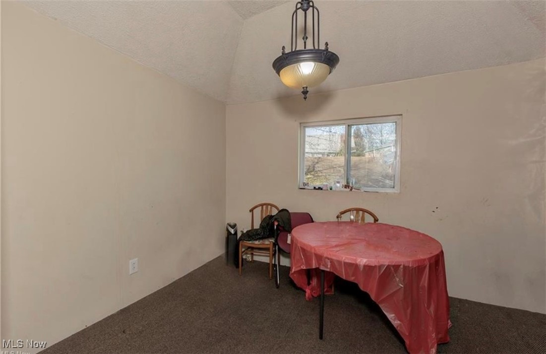 South Euclid, Ohio 44121, United States, 6 Bedrooms Bedrooms, ,4 BathroomsBathrooms,Residential,Active,254572