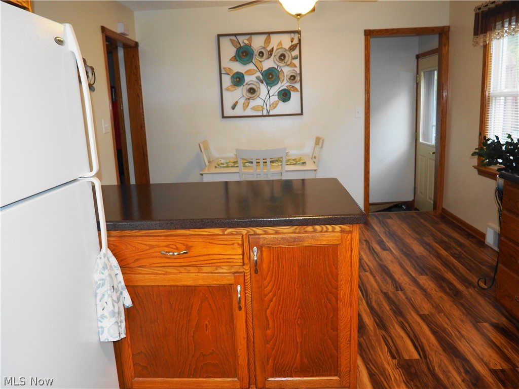 Lions Pk - Residential