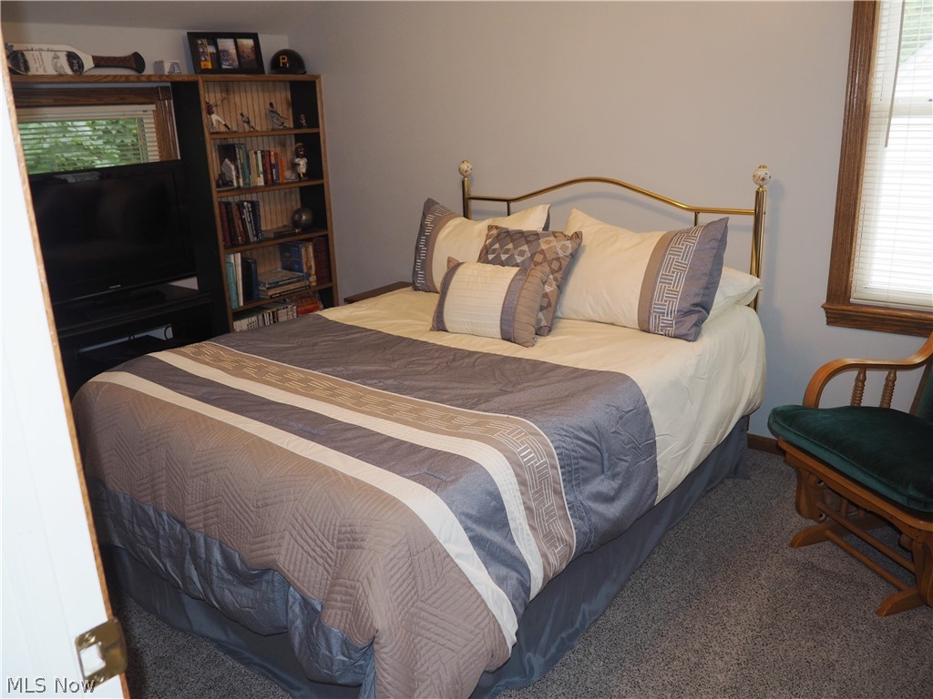 Lions Pk - Residential